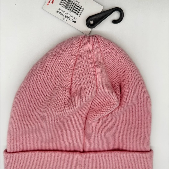 Bad B*tch Embroidered Beanie Skull NWT Knit Ski Hat Winter Cap, Pink and Black - Picture 4 of 4